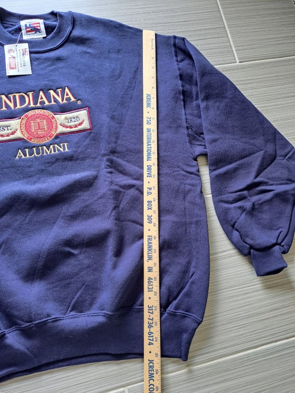 New Vtg Indiana University Alumni Navy Crewneck Sweatshirt XL USA Heavyweight - Picture 9 of 10